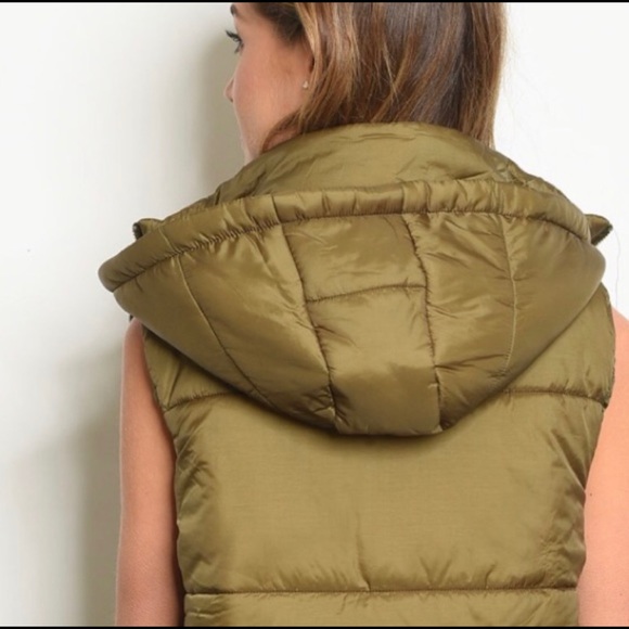 Puffer vest - Picture 3 of 3